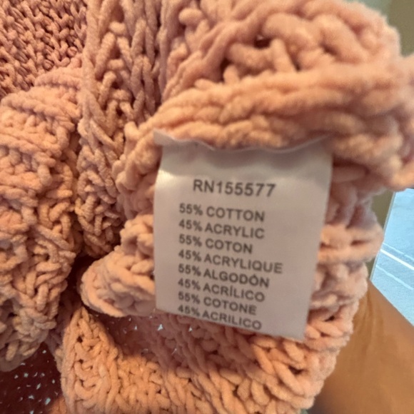 Miracle Pale Pink V-Neck Baggy Sweater, M/L - Picture 4 of 4